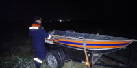 Двое новосибирцев перевернулись на лодке в холодную воду - Precedent.TV