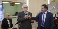 «Малая родина»: в Курске открылась выставка 100-летнего ветерана Великой Отечественной войны - Городские Известия