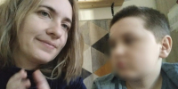 Напоила 12-летнего сына уксусом и ушла: в Петербурге мать обвиняют в покушении на убийство - Online47.Ru