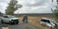 Покалечила маленьких детей: автоледи протаранила машину на трассе под Таганрогом - Bloknot-Taganrog.Ru