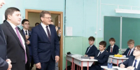 Мэр Нижнекамска Радмир Бэляев посетил лицей № 24 и предложил создать на его базе центр развития искусственного интеллекта - ГТРК Татарстан