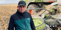 Механизатор Михаил Ермолаев празднует день рождения и профессиональный праздник - Новости Заинска