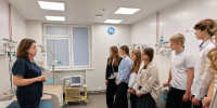 Новгородский школьники познакомились с работой перинатального центра - Газета Новгород