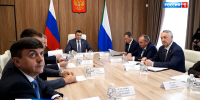 Губернатор Дмитрий Демешин провел личный прием граждан по поручению Президента Владимира Путина - ГТРК Дальневосточная