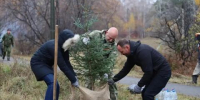 Депутаты Думы Иркутска поблагодарили участников субботника в Академгородке - Baikal24.Ru