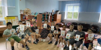 Дети с нарушениями зрения совершили путешествие по мотивам сказки «Аленький цветочек» - Минкультуры