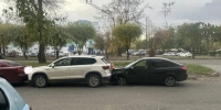 Пьяная мать с 4-летним сыном в салоне авто устроила ДТП в Абакане - Абакан 24