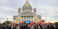 Более 20 тысяч южноуральцев приняли участие в крестом ходе в честь святых челябинской митрополии - Полит74