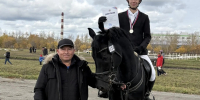 Фото: СШ по конному спорту РХ им. А.А. Магдалина - НИА Хакасия