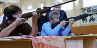 В селе Миасском завершились состязания по стрельбе и шашечным боям среди ветеранов - Газета Маяк