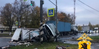 У железнодорожного вокзала в Ростове Великом произошло смертельное ДТП - YarNews.Ru