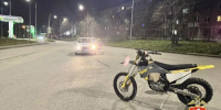 20-летний мотоциклист, уходя от ДПС, попал в аварию в Первоуральске - Фото 1 - JustMedia