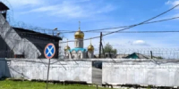 Руководитель тюремного отдела Барнаульской епархии совершил литургию в ЛИУ № 8 - Алтайская митрополия