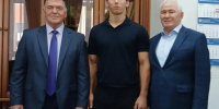 Баланс большого спорта и учёбы: встреча Султана Ахметова с чемпионом мира по дзюдо Тимуром Арбузовым - КГУФКСТ