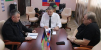 Вице-премьер Илья Емельянов провел рабочую встречу с Главой городского округа Горловка Иваном Приходько - Правительство ДНР