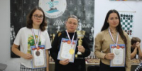 Александр Ледаков и Юлия Пищаль — чемпионы Крыма по блицу - Федерация шахмат
