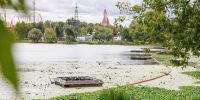Специалисты «Мосводостока» следят за водой, попадающей в городские ливневки - Вечерняя Москва
