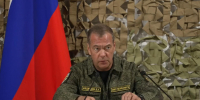 Медведев: Россия способна создавать уникальные образцы вооружений - Spbdnevnik.ru