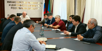 В Дагестане прошло первое заседание штаба общественного контроля за восстановлением «Красного моста» - Министерство транспорта