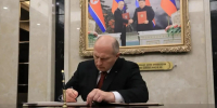 Глава МЧС России почтил память героев Корейской Народной Армии в музее Пхеньяна - МЧС Иркутской области