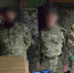 На изображении три человека в камуфляжной форме стоят в помещении. Видны коробки и оборудование. - Министерство гражданской обороны и чрезвычайных ситуаций