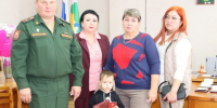 Сегодня, 13 октября, в Администрации округа состоялось торжественное мероприятие, посвященное вручению государственных наград. - Шатровский муниципальный округ