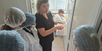 Орские школьники посетили перинатальный центр - Орская Газета