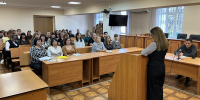 С государственными гражданскими служащими Ленинского районного суда г.Саранска проведено семинарское занятие по изучению Тематического обзора Верховного Суда Российской Федерации - Ленинский районный суд г. Саранска