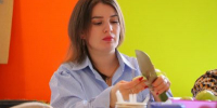 Шарлотка без духовки и разговоры о важном: в Кудрово прошла кулинарная встреча для «Своих» - Заневское городское поселение