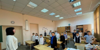 Организаторы КДЦ провели урок мужества «Герои нашего времени» в кусинской школе №1 - Управление культуры