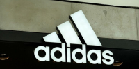 Компания Adidas зарегистрировала товарный знак в России до 2035 года - M24.Ru