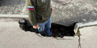 Яма в центре Барнаула / Фото: паблик "Народный фронт Алтайского края" - ИА Амител