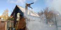 В Зубово сгорели хозпостройка и частично баня - Stupino.Info