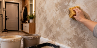 Не обои и не декоративная штукатурка: обычная губка превращает стены в мягкий «бархат» - Pg11.Ru