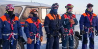 В Якутии спасатели отработали десантирование с вертолета Ми-8 - Комсомольская Правда