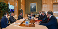 Минниханов обсудил с European Aquatics возвращение турниров в Казань - Реальное время