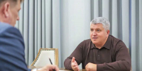 Отвечая на вопрос о крупных проектах, которые ещё не завершены, глава области привёл в пример аэропорт в Кречевицах. - Новгородские Ведомости