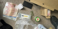 В Твери торговца запрещенным растением поймали в квартире с удобрениями - Комсомольская Правда
