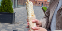 «Самая вкусная шаверма» обошлась петербуржцу в 45 тысяч рублей - Spbdnevnik.ru