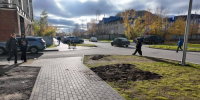 На проезде Мунарева в Сугуте сделают площадку для грузовиков, чтобы те не портили газон - ИА СИА-Пресс