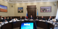 Комитет Думы Астраханской области по государственному устройству и местному самоуправлению рассмотрел учреждения новых почетных званий региона - Дума