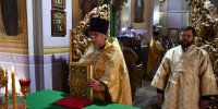 Литургия в Троицком епархиальном женском монастыре города Лебедяни - Елецкая епархия