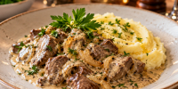 Куриная печень в сметане: нежная, сочная и невероятно вкусная – простой рецепт на каждый день - Газета Новороссийский рабочий