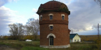 В Красноярском крае продают 120-летню кирпичную водонапорную башню - Комсомольская Правда