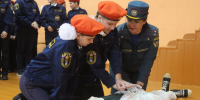 Малокуликовские кадеты-спасатели узнали, как оказать первую помощь и зачем нужна экстренная кнопка - МЧС