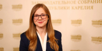 30-летней Анастасии Федоренко передали депутатский мандат сенатора Игоря Зубарева - StolicaOnego.Ru