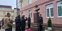 В Ярославле открыли бюст адмирала Федора Ушакова и посвященный ему мурал - ГТРК