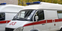 В Саратове машина с подростками врезалась в дерево: 1 погиб, 5 госпитализированы - Газета Репортер
