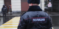 Журналиста Сергея Соколова везут в СК после проведения обысков в его квартире - Lenizdat.ru