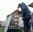 В завокзальной части Заводского района идёт прочистка засыпанного кювета – часть жителей отмечает, что вода из подполий уходит - Администрация города